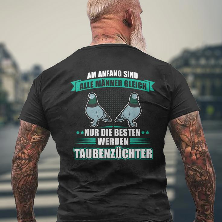 Am Enfang Sind Alle Männer Gleich Pigeon Breeder T-Shirt mit Rückendruck Geschenke für alte Männer