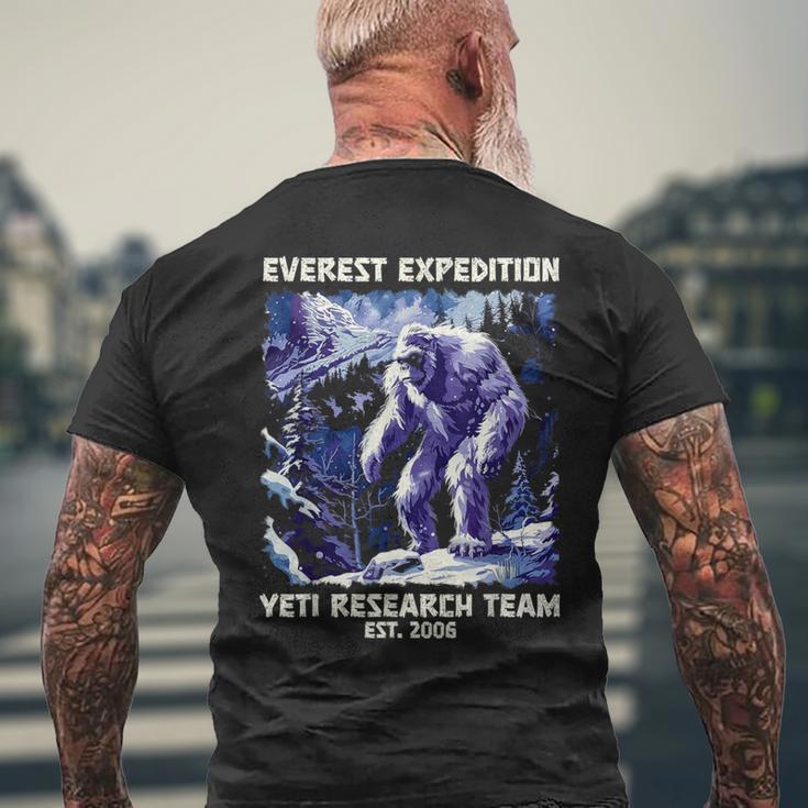 Graphic Everest Expedition Yeti Research Team Animal Men's T-shirt Back Print Gifts for Old Men