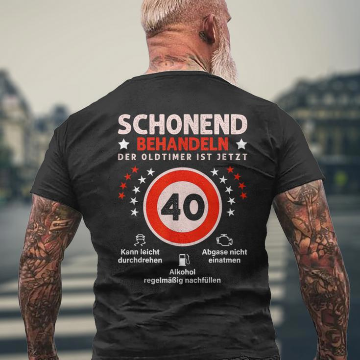 Gentleman Treat The Oldtimer Ist 40 Geschenkkeidee T-Shirt mit Rückendruck Geschenke für alte Männer