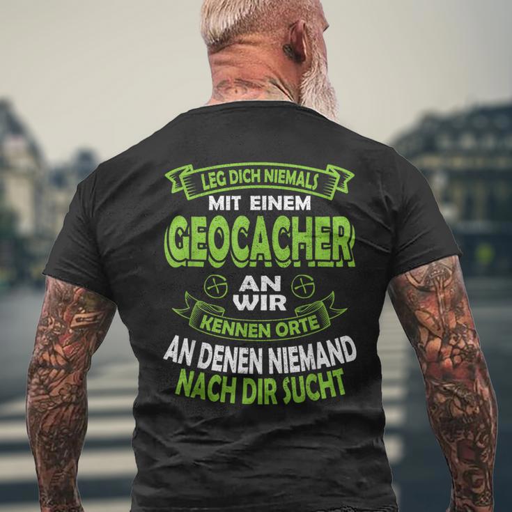 Geocacher Geocache Geocaching T-Shirt mit Rückendruck Geschenke für alte Männer