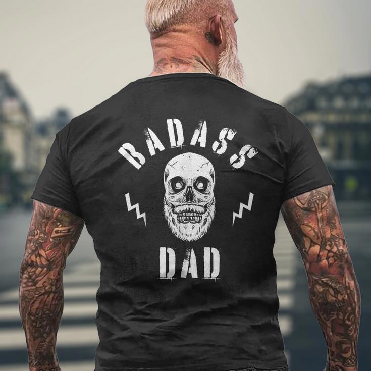 Herren Badass Dad Coolatertag Papa Schädel T-Shirt mit Rückendruck Geschenke für alte Männer