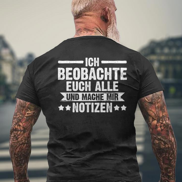 Ich Beobachte Euch Alle Und Mache Mir Notizen German T-Shirt mit Rückendruck Geschenke für alte Männer