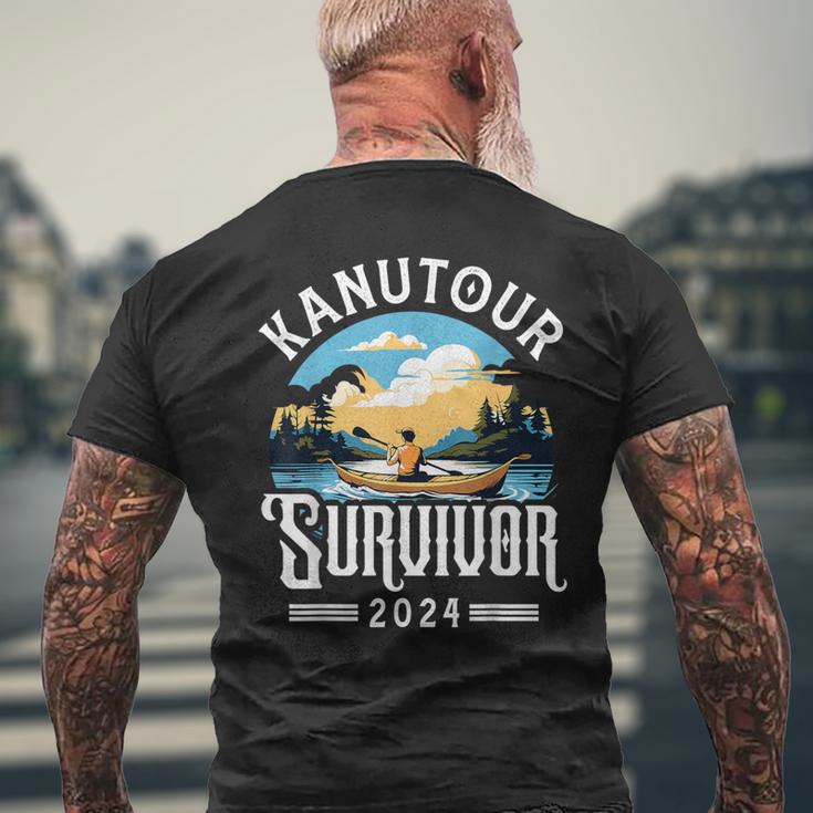 Kanufahrer Kanu Kanutour Survivor 2024 T-Shirt mit Rückendruck Geschenke für alte Männer