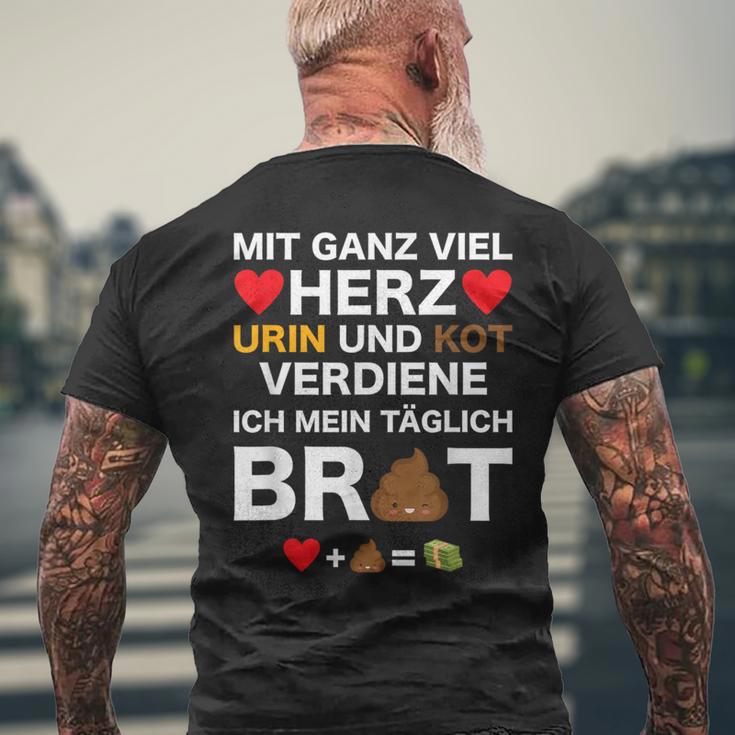 Lustiges Pflegekraft Altenpfleger Krankenschwester T-Shirt mit Rückendruck Geschenke für alte Männer