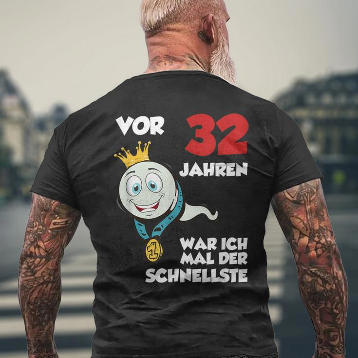 Man Vor 32 Jahren Schnellster Slogan Schwarz Kurzärmliges Herren-T-Kurzärmliges Herren-T-Shirt zum 32. Geburtstag Geschenke für alte Männer