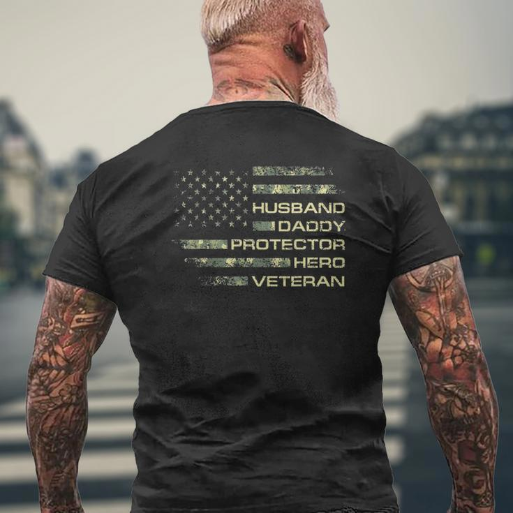 Mens Husband Daddy Protector Hero Veteran Usa Flag Camouflage Dad Mens Back Print T-shirt Gifts for Old Men