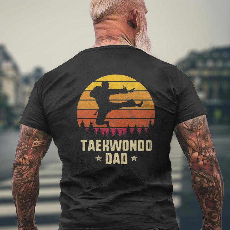 Mens Retro Vintage Taekwondo Dad Martial Art Mens Back Print T-shirt Gifts for Old Men