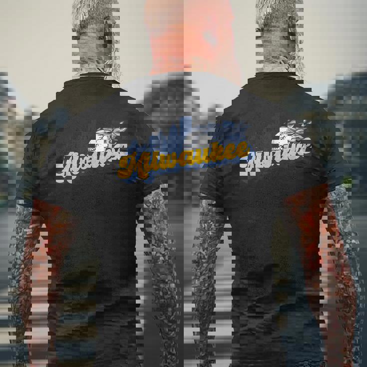 Milwaukee Baseball Vintage City Skyline Retro Baseball Lover Men's T-shirt Back Print Gifts for Old Men