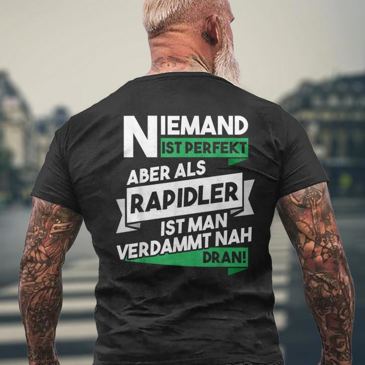 Niemand Ist Perfekt Aber Als Rapidler Nah Dran T-Shirt mit Rückendruck Geschenke für alte Männer