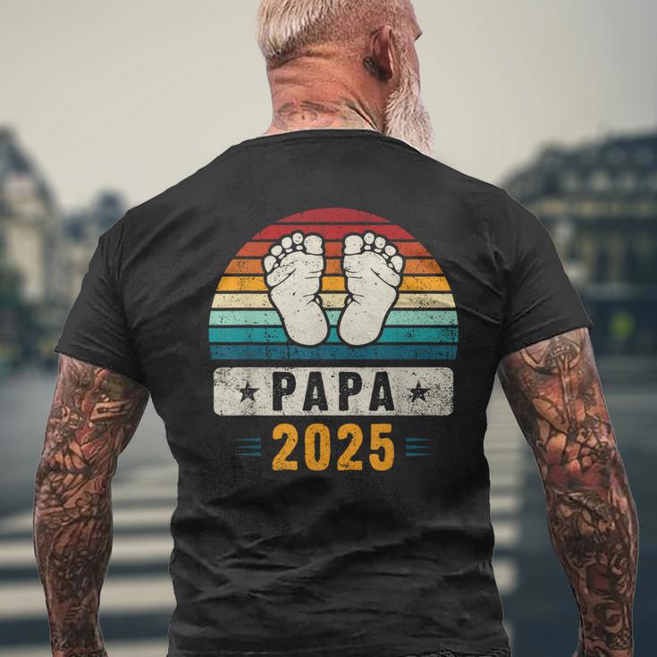 Papa 2025 Schwangerschafterkünden Werdender Papa T-Shirt mit Rückendruck Geschenke für alte Männer