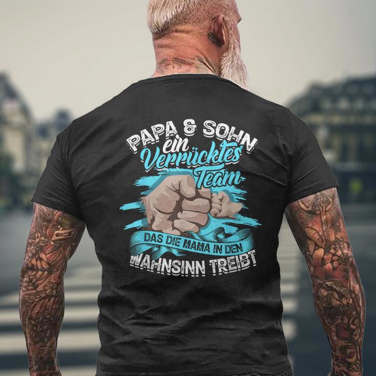 Papa & Sohn Einerrücktes Team Partner Look Father's Day S T-Shirt mit Rückendruck Geschenke für alte Männer