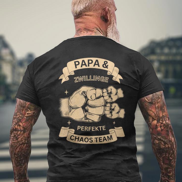 Papa & Zwillinge Perfekte Chaos Teamatertag Männertag T-Shirt mit Rückendruck Geschenke für alte Männer