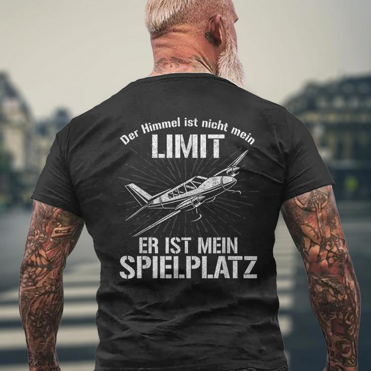 Pilots And Aeroplane Der Himmel Ist Mein Ppielplatzplatz The Heaven T-Shirt mit Rückendruck Geschenke für alte Männer