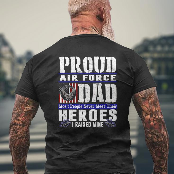 Proud Air Force Dad US Air Force Veteran Military Pride Mens Back Print T-shirt Gifts for Old Men