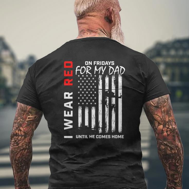 Red On Friday Dad Military Remember Everyone Deployed Flag Mens Back Print T-shirt Gifts for Old Men