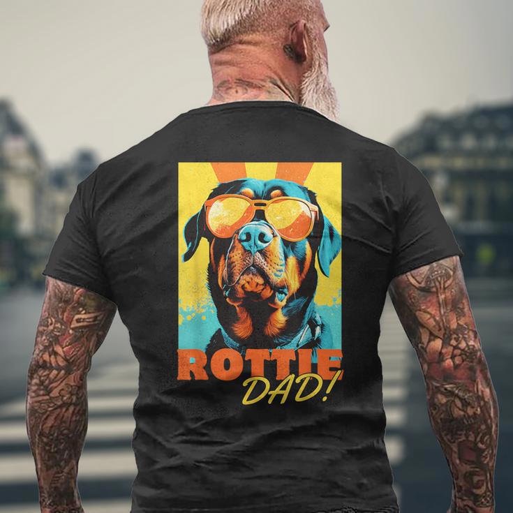 Rottie Dad — Rottweiler Papa Imintage-Look Lustig T-Shirt mit Rückendruck Geschenke für alte Männer