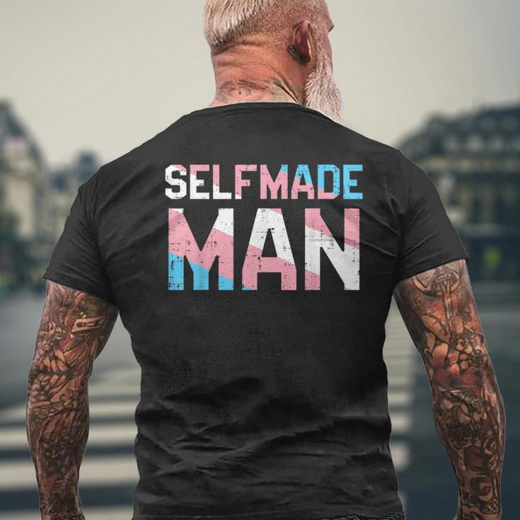 Selfmade Man Transgender Trans Pride Flag Transsexual Ftm T-Shirt mit Rückendruck Geschenke für alte Männer