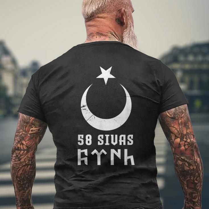 Sivas 58 Turkey For A Göktürken Fan T-Shirt mit Rückendruck Geschenke für alte Männer
