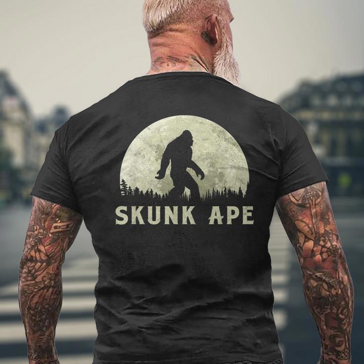 Skunk Ape Bigfoot Moon Silhouette Retro Believe Men's T-shirt Back Print Gifts for Old Men