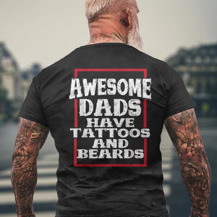 Tattoo Papa Tolleäter Haben Tattoos Und Bärte Zumatertag T-Shirt mit Rückendruck Geschenke für alte Männer