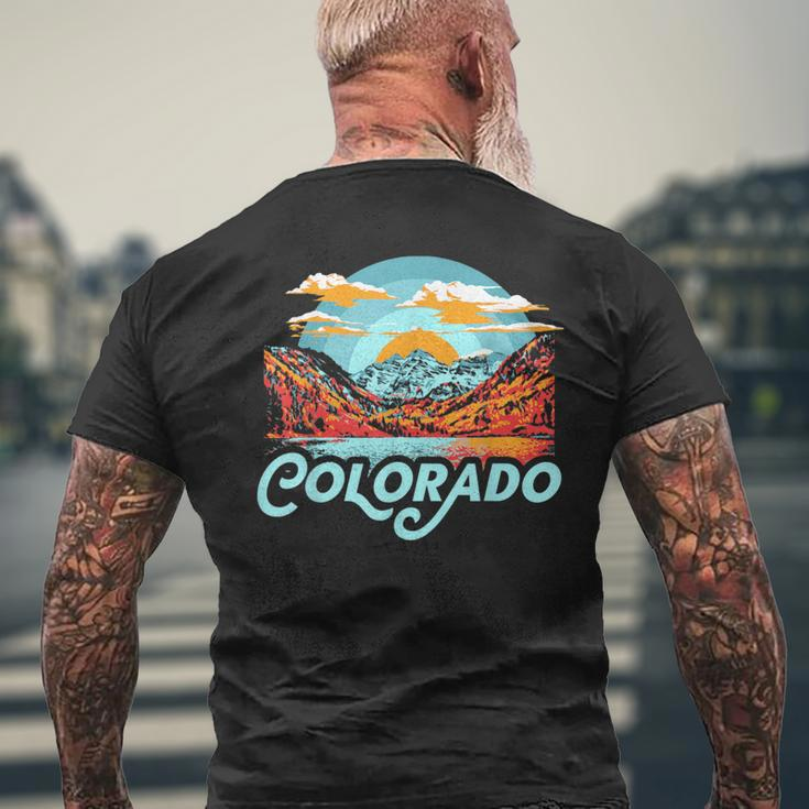 Vintage 80'S Colorado Maroon Bells Retro Mountains Graphic Men's T-shirt Back Print Gifts for Old Men