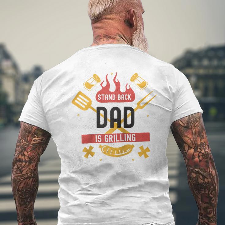 Stand Back Papa Grillt Raglan T-Shirt mit Rückendruck Geschenke für alte Männer