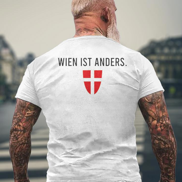 Wien Ist Anders Insider Viennese Slogan Schmäh T-Shirt mit Rückendruck Geschenke für alte Männer