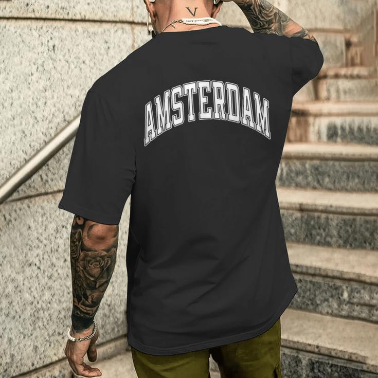 Amsterdam Netherlands Varsity Style Text T-Shirt mit Rückendruck Geschenke für Ihn