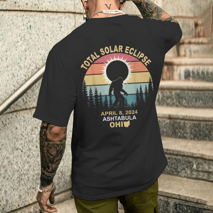 Bigfoot Ashtabula Ohio Total Solar Eclipse 2024 Men's T-shirt Back Print Gifts for Him