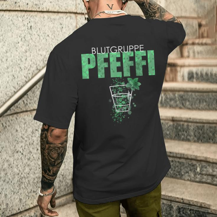 Blutgruppe Pfeffi Peppermint Liqueur T-Shirt mit Rückendruck Geschenke für Ihn