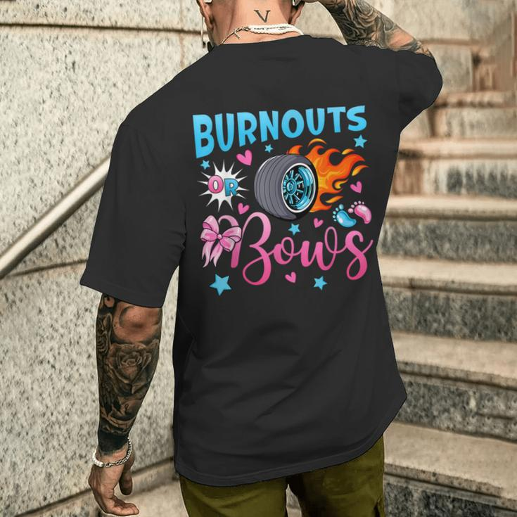 Burnouts Or Bows Gender Reveal Party Ideas Baby Announcement Men's T-shirt Back Print Gifts for Him