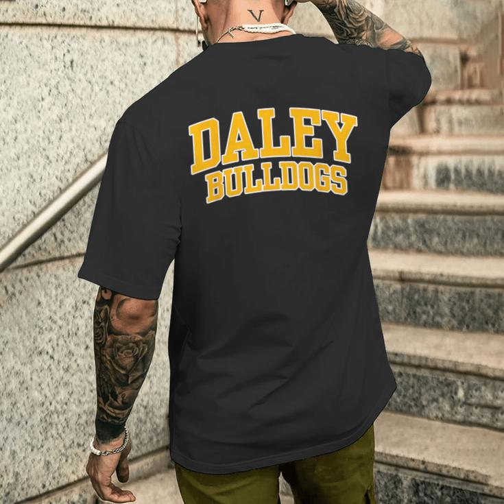 City Colleges Of Chicago-Richard J Daley Bulldogs 01 Men's T-shirt Back Print Gifts for Him