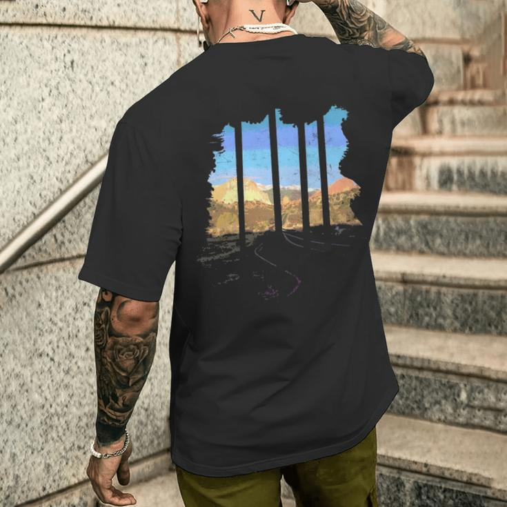 Colorado Rocky Mountains Garden Of The Gods Men's T-shirt Back Print Gifts for Him