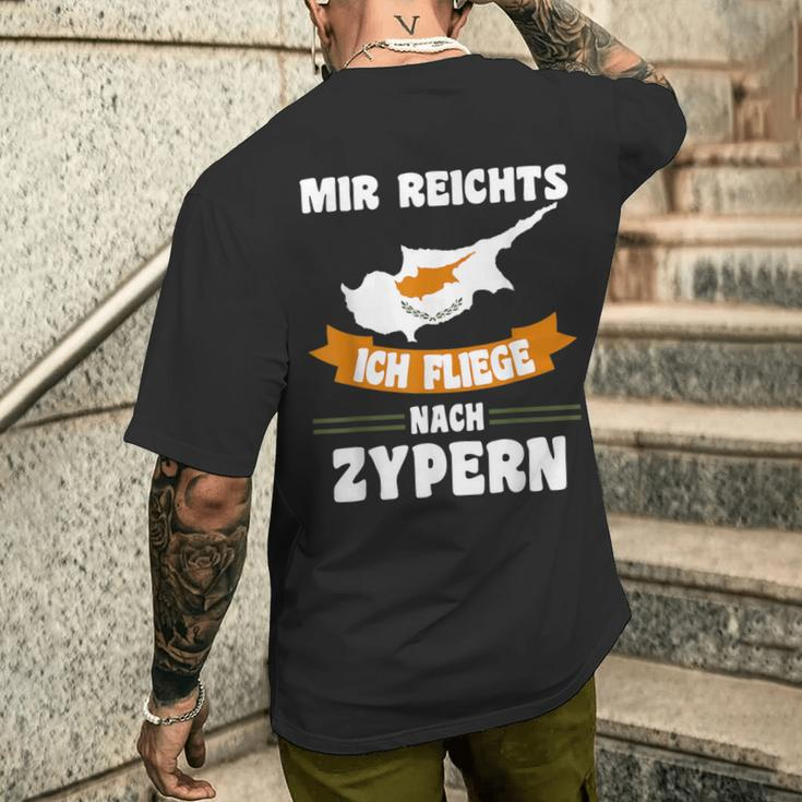 With Cyprus Flag Mir Reichts Ich Fliege Nach Zyprrus Motif T-Shirt mit Rückendruck Geschenke für Ihn