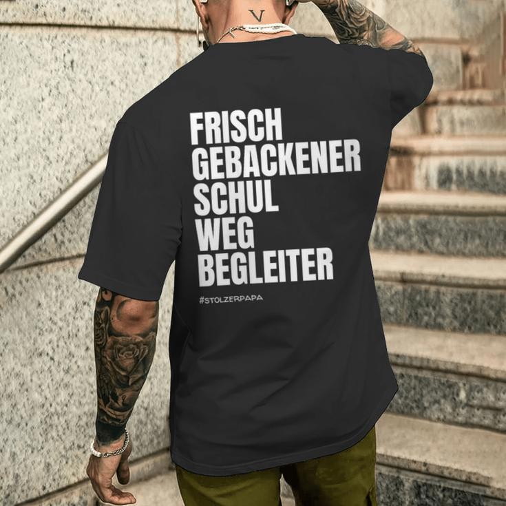 Damen I Dötzchen Papa Begleitung Einschulung Mit-Ausschnitt T-Shirt mit Rückendruck Geschenke für Ihn