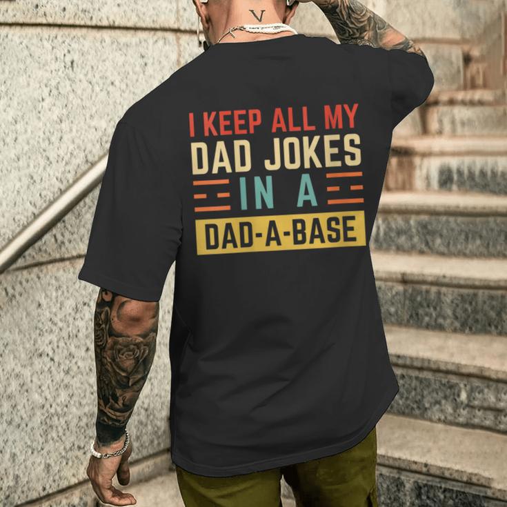 Damen Ich Behalte Alle Witze Meinesaters In Einem Papa Imintage-Stil Mit-Ausschnitt T-Shirt mit Rückendruck Geschenke für Ihn