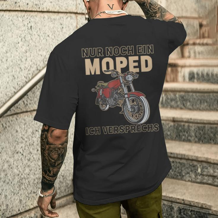 Ddr Schwalbe S50 Simson Moped Nur Noch Ein Moped T-Shirt mit Rückendruck Geschenke für Ihn
