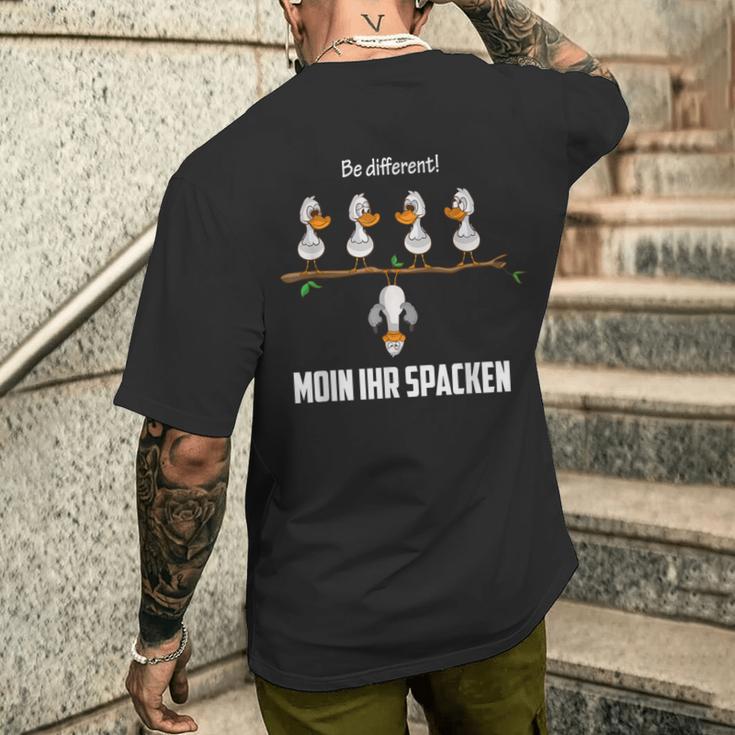 Be Different Sagt Die Möwe Moin Ihr Spacken North German T-Shirt mit Rückendruck Geschenke für Ihn