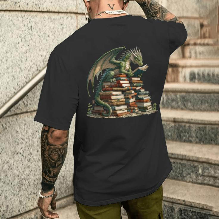 Distressed Bookworm Dragons Reading Book Dragons And Books Men's T-shirt Back Print Gifts for Him