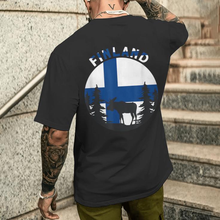 Elch & Waldmotiv Kurzärmliges Herren-T-Kurzärmliges Herren-T-Shirt im Finland-Flaggen Design Geschenke für Ihn