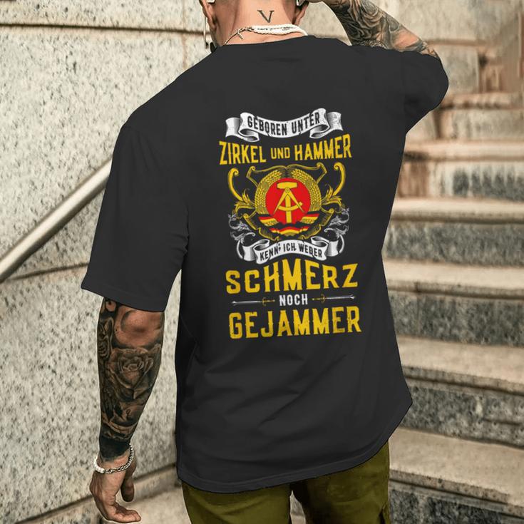 Geboren Unter Zirkel Und Hammer Geboren Unter Zirkel Und Hammer S T-Shirt mit Rückendruck Geschenke für Ihn