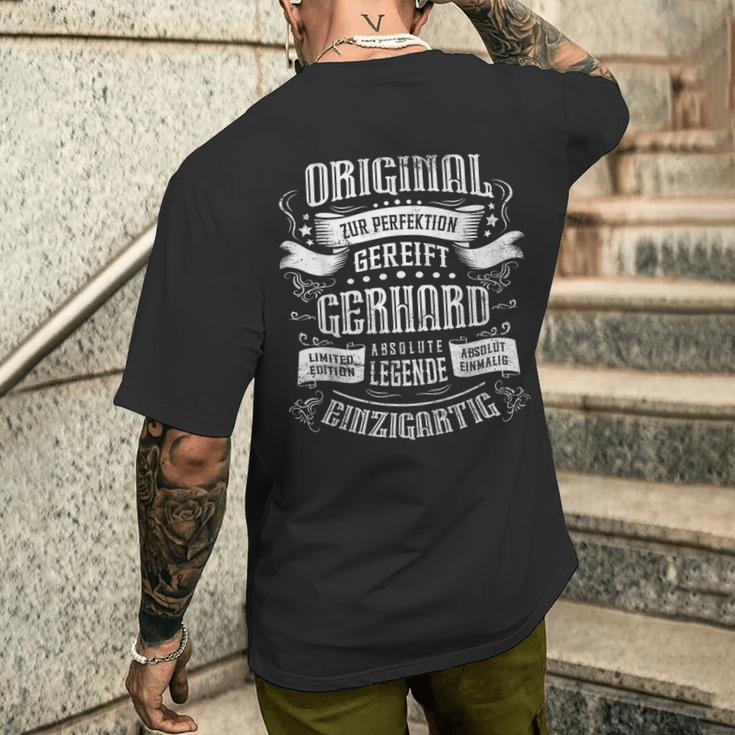 Gerhard Vintage Kurzärmliges Herren-T-Kurzärmliges Herren-T-Shirt, Personalisiert mit Typografie-Design Geschenke für Ihn