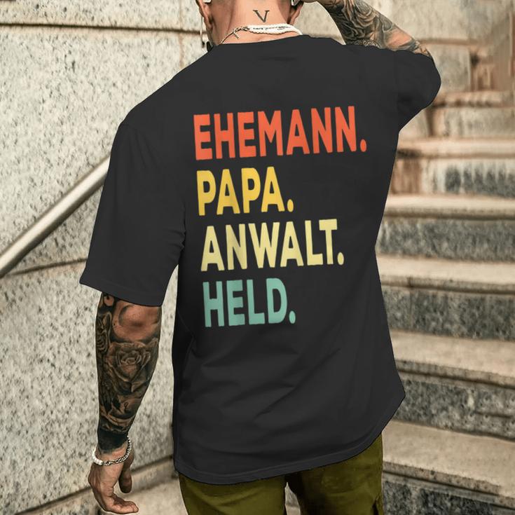 Herren Ehemann Papa Anwalt Held Retro-Jahrgangatertag T-Shirt mit Rückendruck Geschenke für Ihn