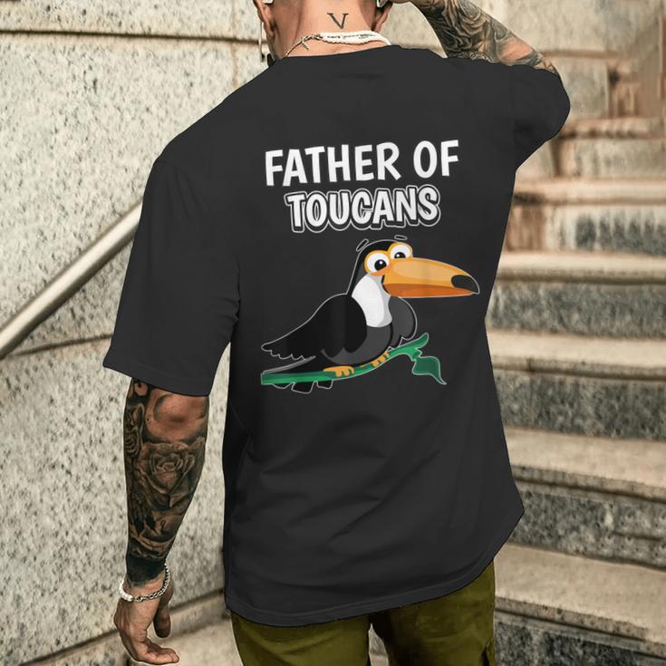 Herren Jungen Father Of Toucans Papaatertag Tukan T-Shirt mit Rückendruck Geschenke für Ihn