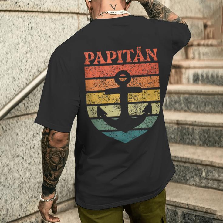 Herren Papa Wortspiel Kapitänatertag Papitän T-Shirt mit Rückendruck Geschenke für Ihn