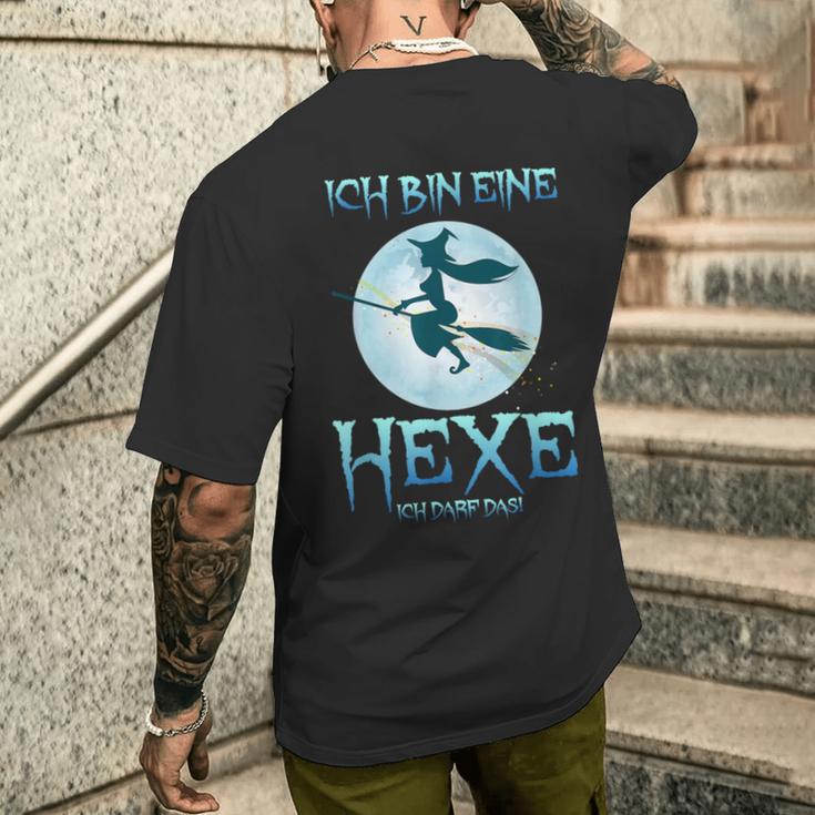 Ich Bin Eine Hexe Ich Darf Das Hexen Fliegen T-Shirt mit Rückendruck Geschenke für Ihn