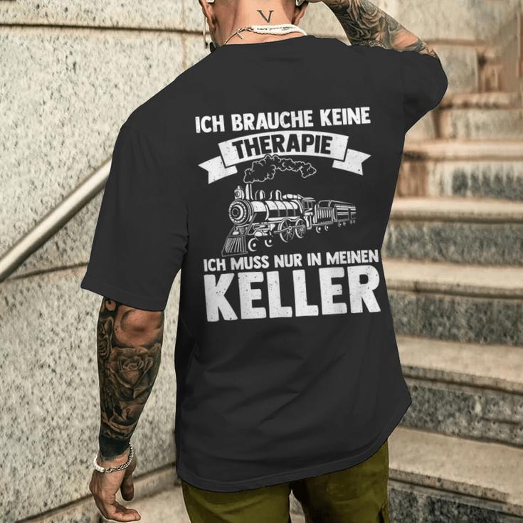 Ich Brauche No Therapie Ich Muss Nur In Meine Keller Ich T-Shirt mit Rückendruck Geschenke für Ihn