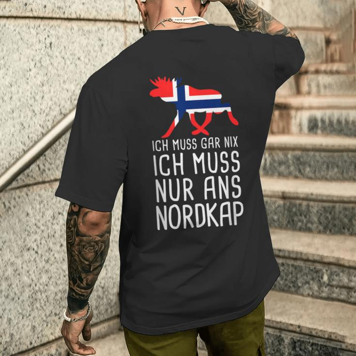 Ich Muss Gar Nix Ich Muss Nur Ans Nordkap Norwegian T-Shirt mit Rückendruck Geschenke für Ihn