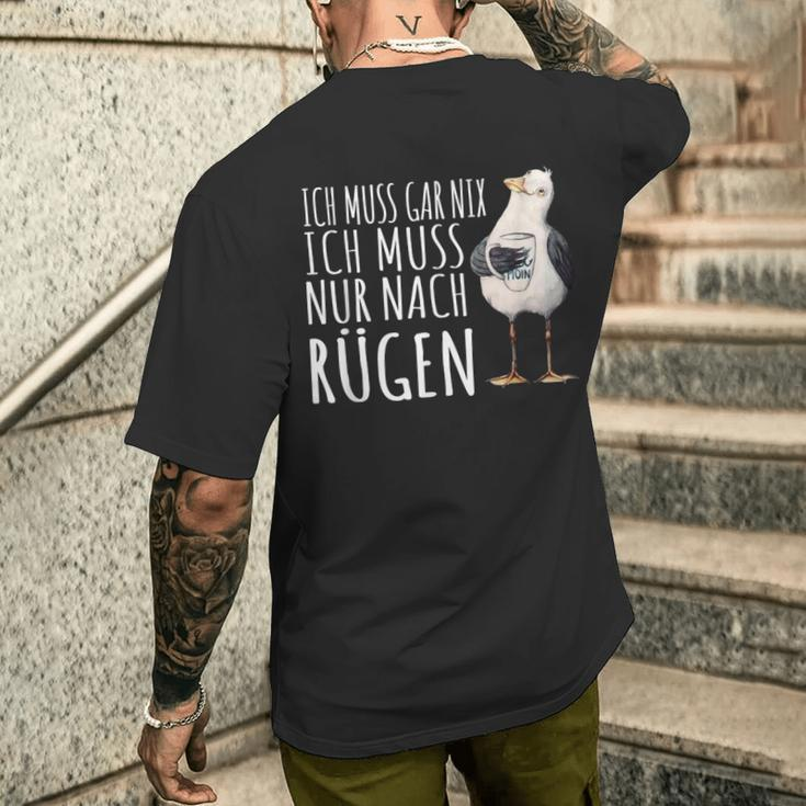 Ich Muss Nur Nach Rügen Baltic Sea Ich Muss Nur Nach Rügen T-Shirt mit Rückendruck Geschenke für Ihn