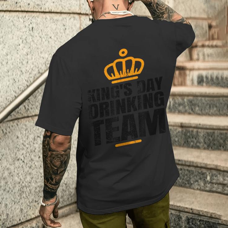 Kings Day Kings Day Drinking Team Koningsdag T-Shirt mit Rückendruck Geschenke für Ihn